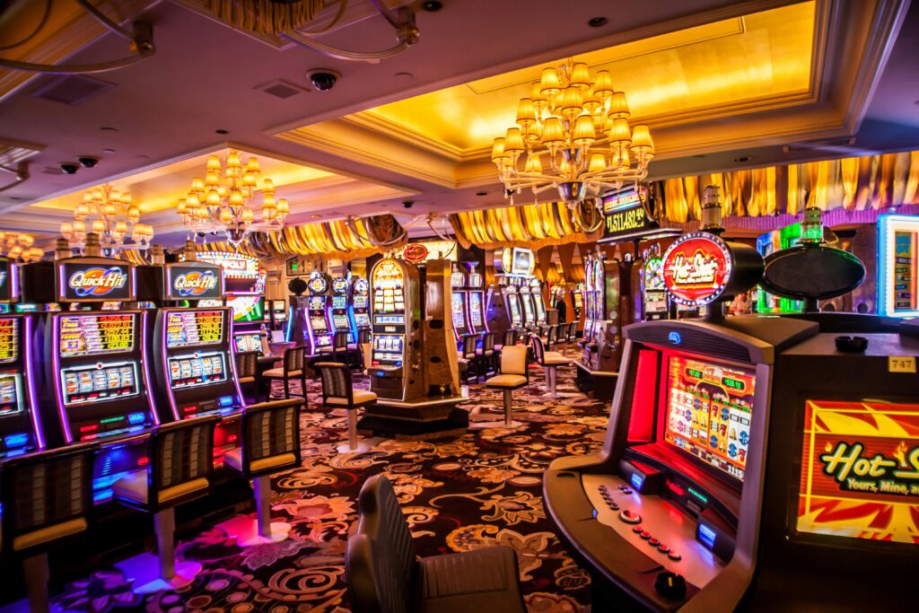 bizarre news man sees future precognition 30 seconds casino winning supernatural ability