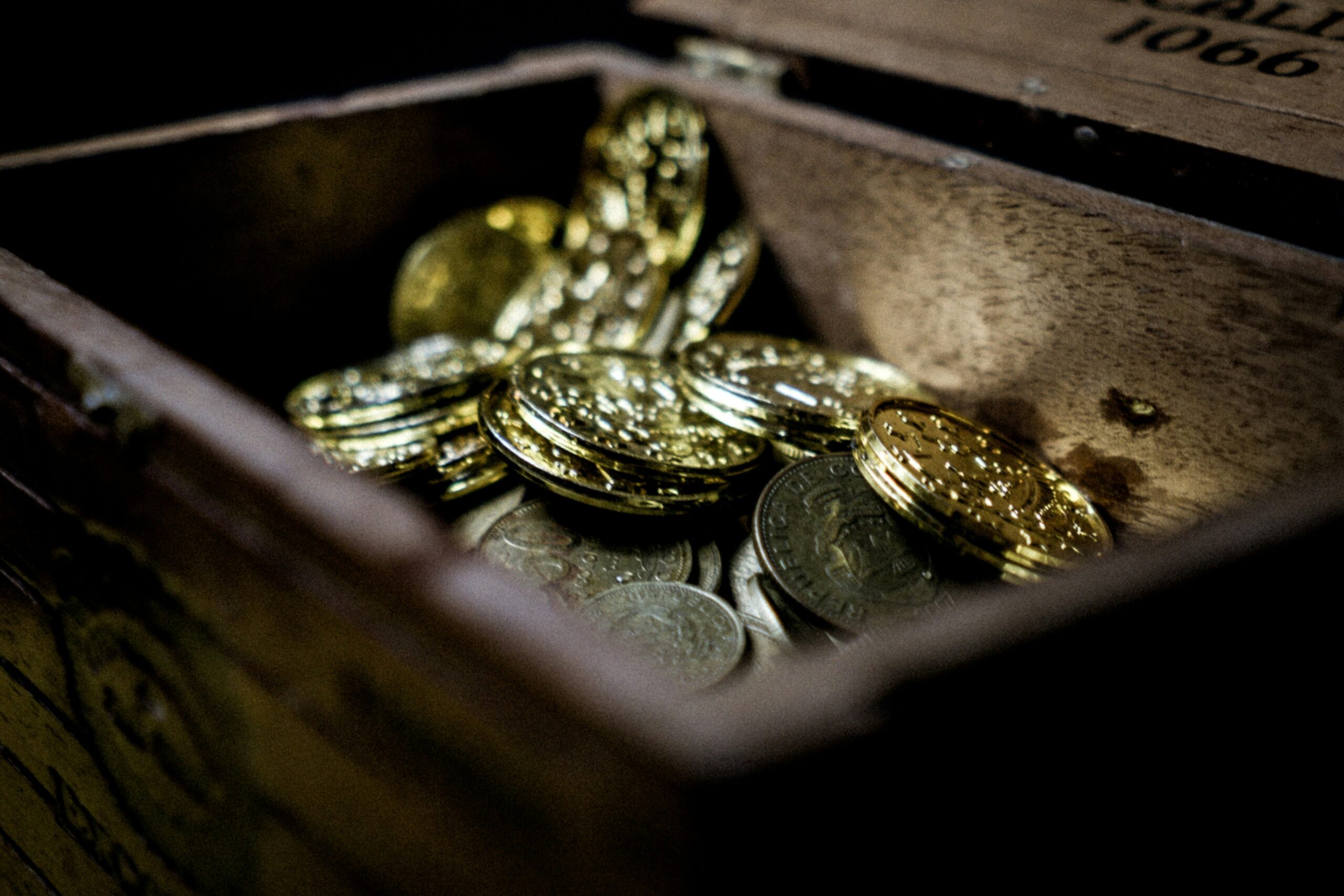 Spanish treasure discovered Florida rare colonial coins museum display historical artifacts