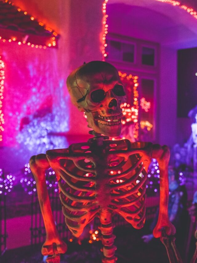 5 Best Halloween Parties Toronto 2025 – Tickets Selling Out!