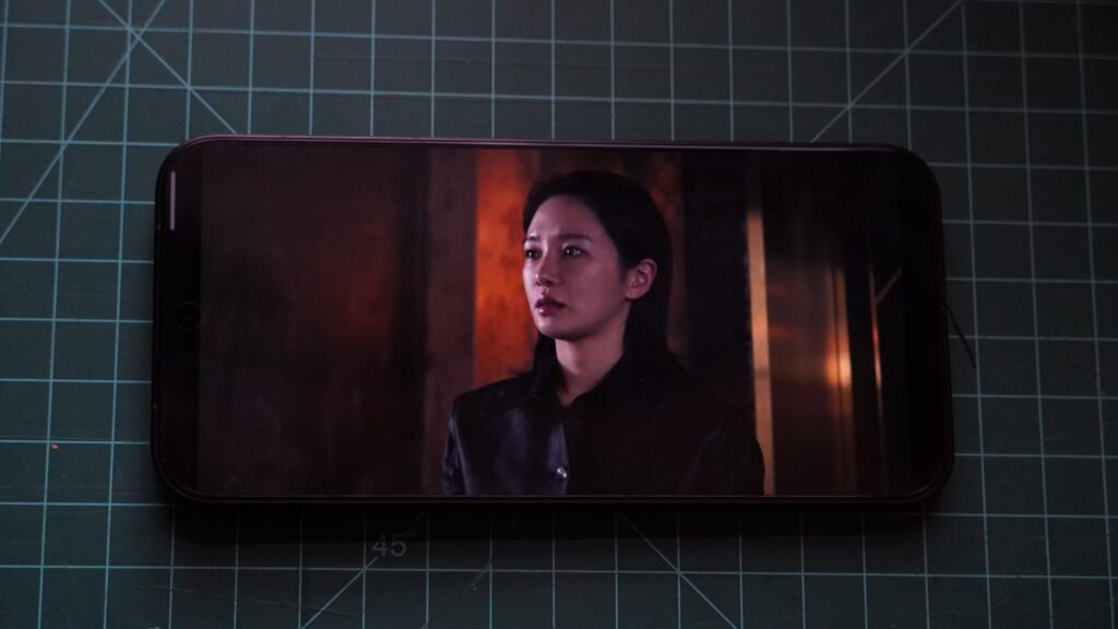 oneplus 15 vs samsung s25 ultra november 2025 display screen comparison